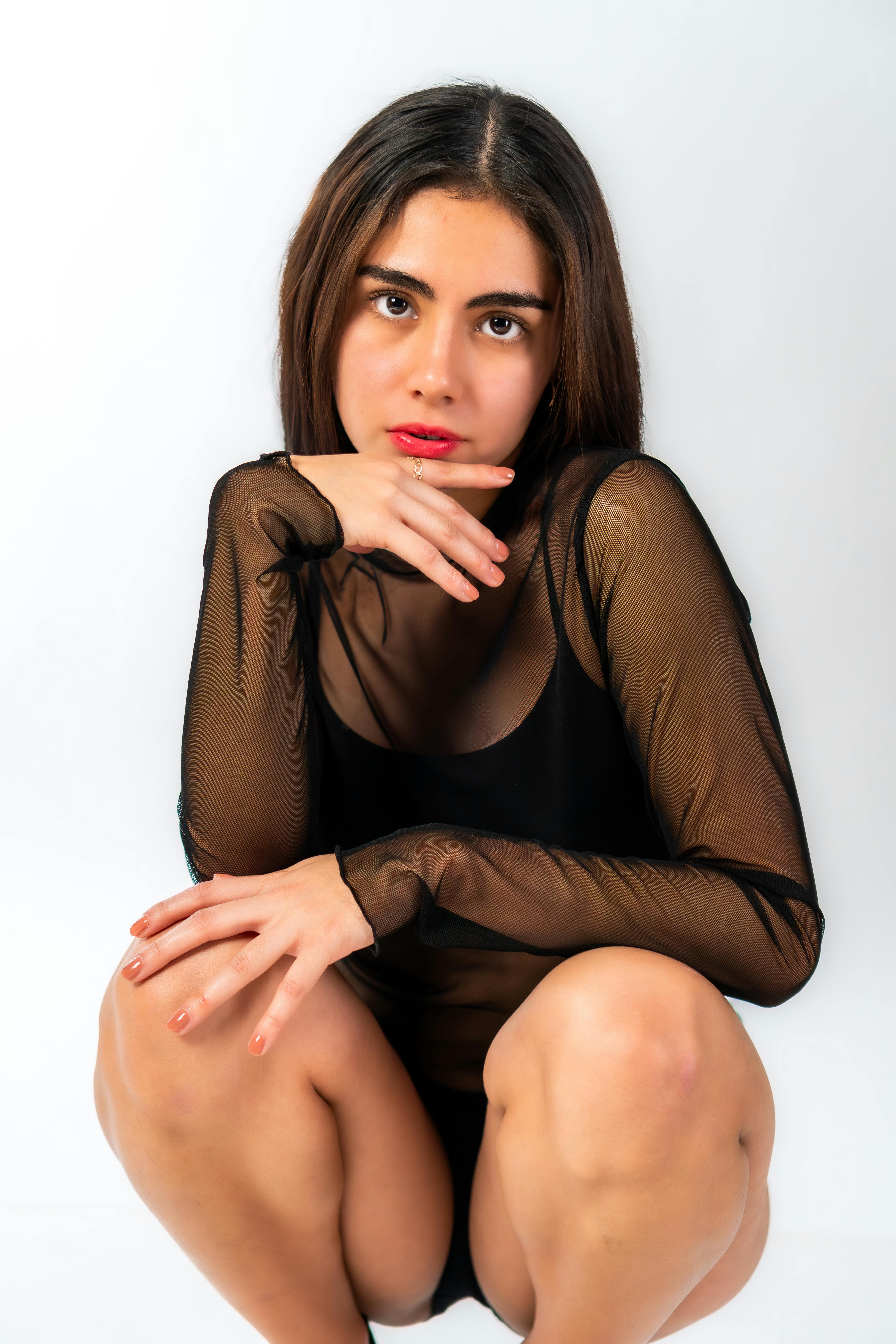 短剧海报：雨后列车